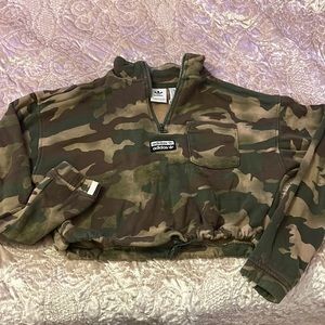Adidas Cropped Sweatshirt